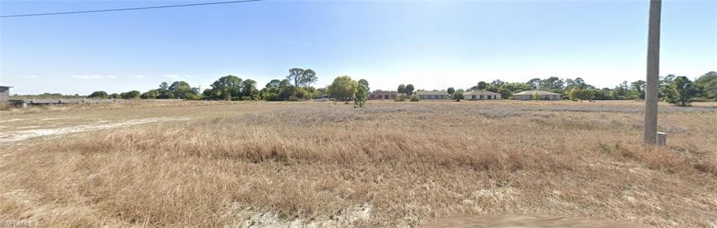 1242 Fontana ST E LEHIGH ACRES, FL 33974