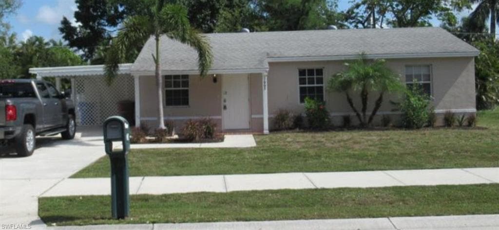 1665 Moreno AVE FORT MYERS, FL 33901