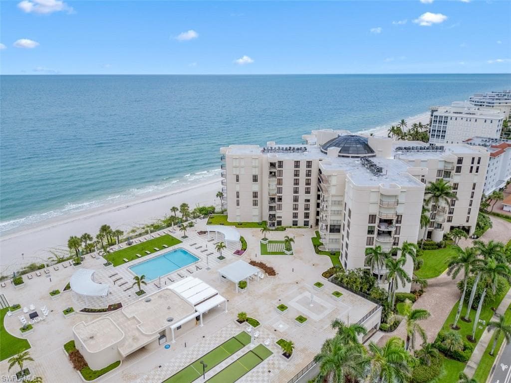 3215 Gulf Shore BLVD N 609N NAPLES, FL 34103
