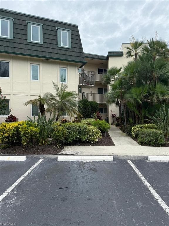 1730 Bald Eagle DR A NAPLES, FL 34105