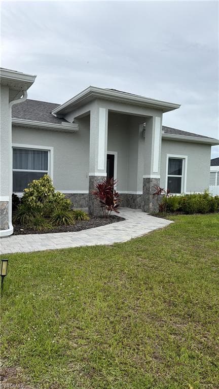 501 26th TER CAPE CORAL, FL 33993