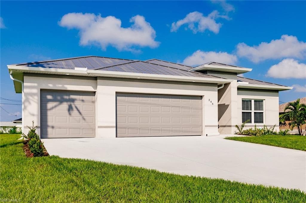 1913 NE JUANITA PL CAPE CORAL, FL 33993