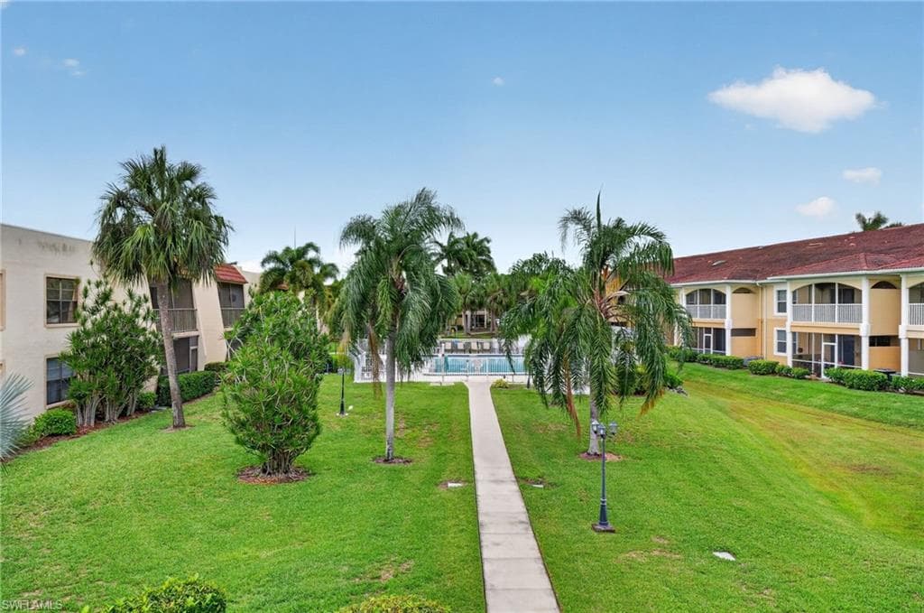 12481 McGregor BLVD 17 FORT MYERS, FL 33919