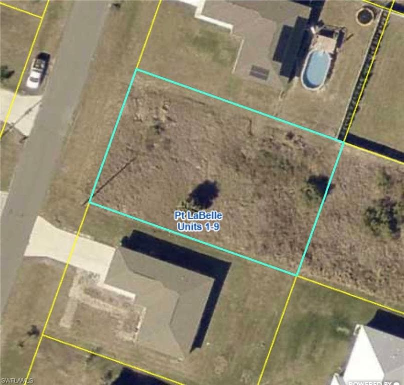 9042 Green CIR LABELLE, FL 33935