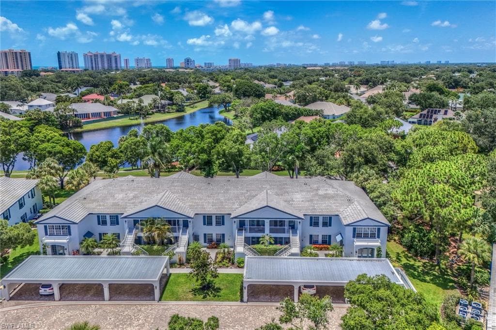853 Tanbark DR 105 NAPLES, FL 34108
