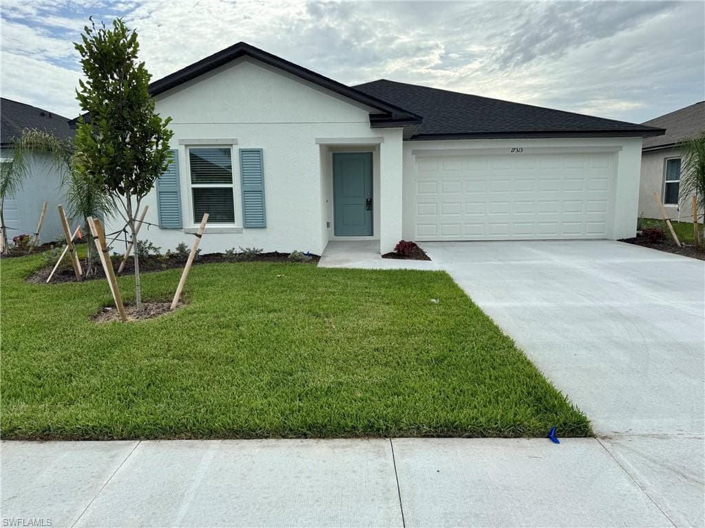 17313 Cantu CT NORTH FORT MYERS, FL 33917