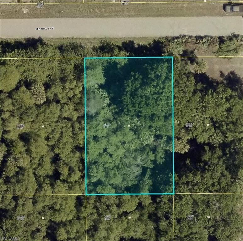 760 Central ST E LEHIGH ACRES, FL 33974