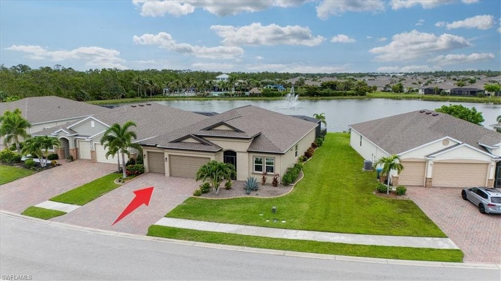 3271 Baravaldo CIR CAPE CORAL, FL 33909