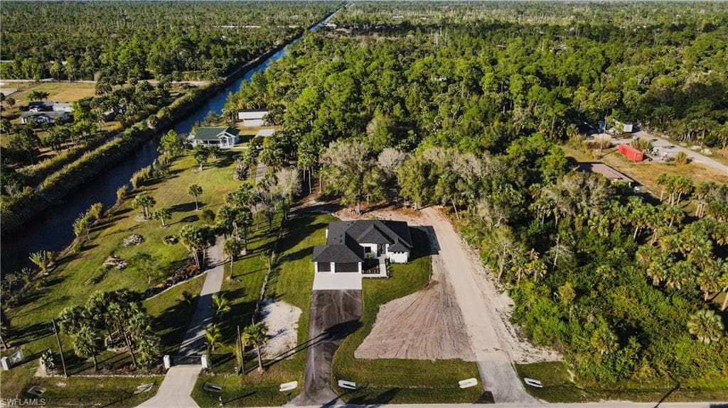 2565 28th AVE SE NAPLES, FL 34117