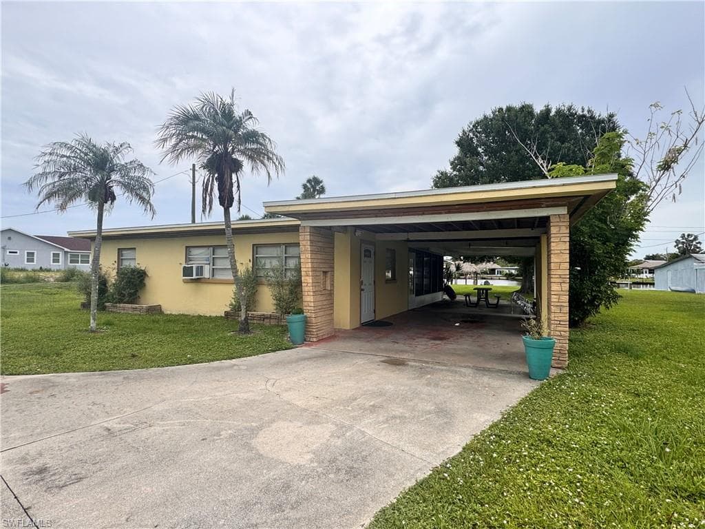 1288 waite drive NORTH FORT MYERS, FL 33903