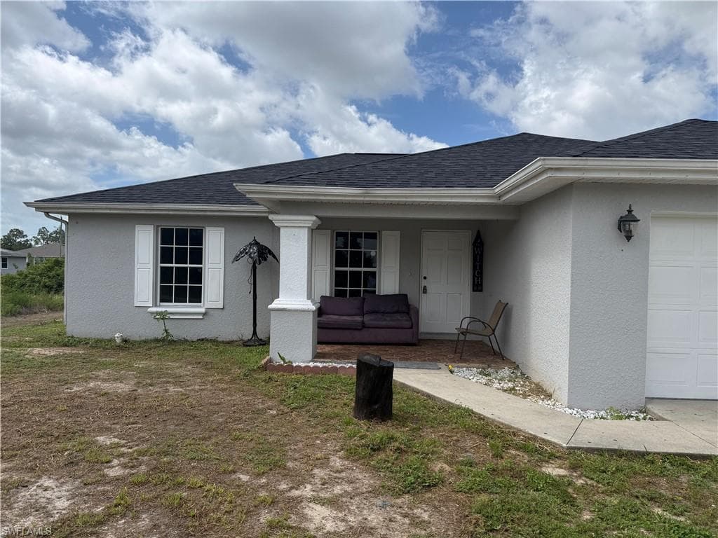 3819 24th ST W LEHIGH ACRES, FL 33971
