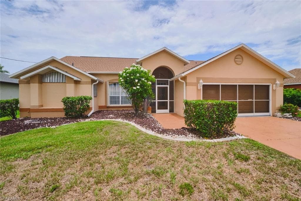 2817 SW 43rd ST CAPE CORAL, FL 33914