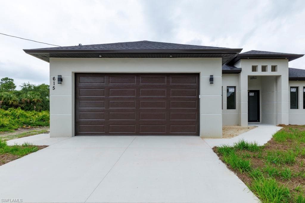 615 Broadway AVE LEHIGH ACRES, FL 33972