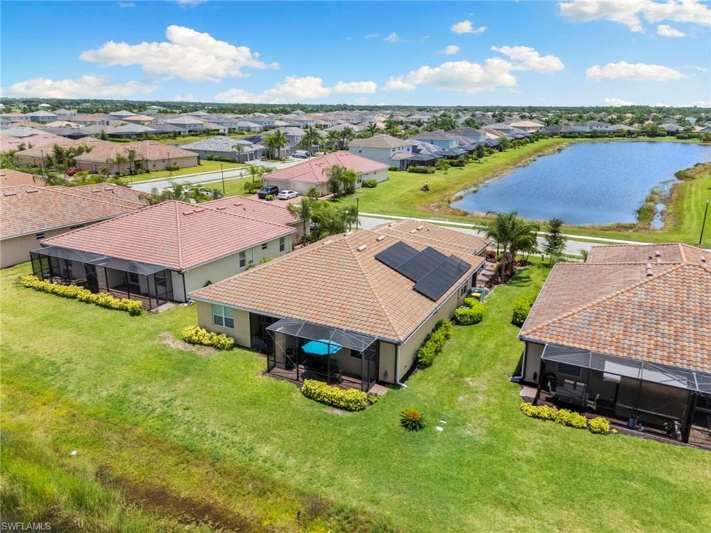 2547 Vine AVE NAPLES, FL 34120