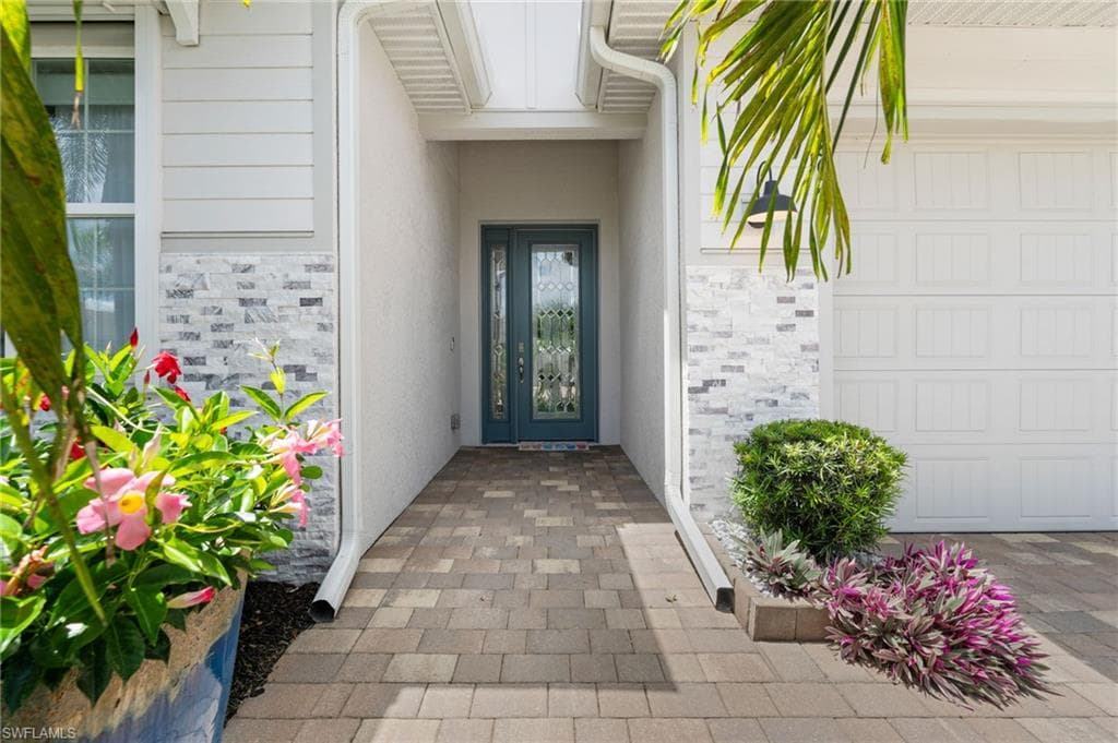 28024 Seasons Tide AVE BONITA SPRINGS, FL 34135