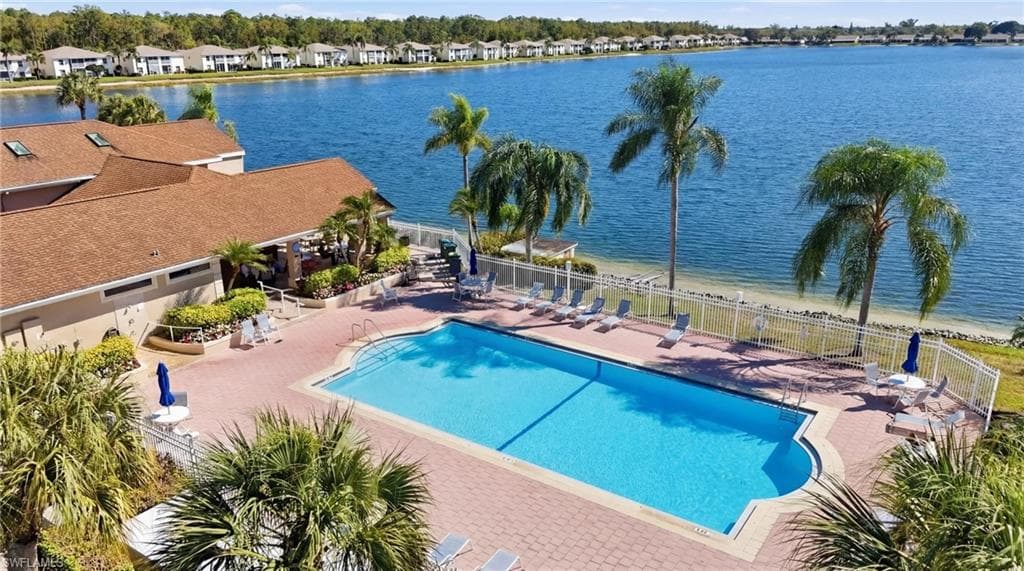 1747 Reuven CIR 3 NAPLES, FL 34112