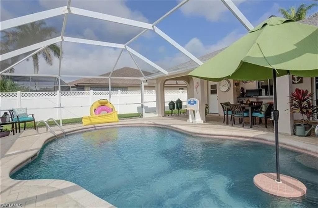 1320 SE 25th LN CAPE CORAL, FL 33904