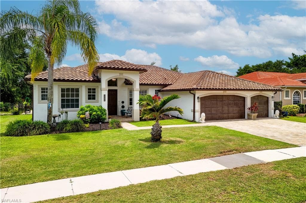 3442 Allegheny CT NAPLES, FL 34120
