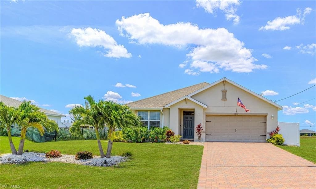 1806 NW 21st TER CAPE CORAL, FL 33993