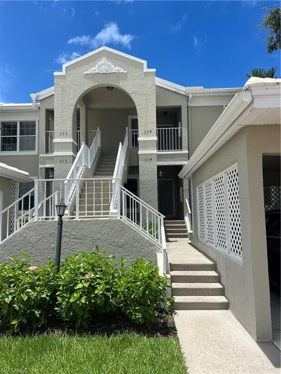 5897 Chanteclair DR 314A NAPLES, FL 34108