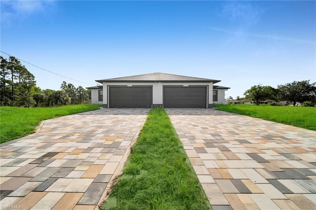 4982 Fairway Ct LEHIGH ACRES, FL 33973