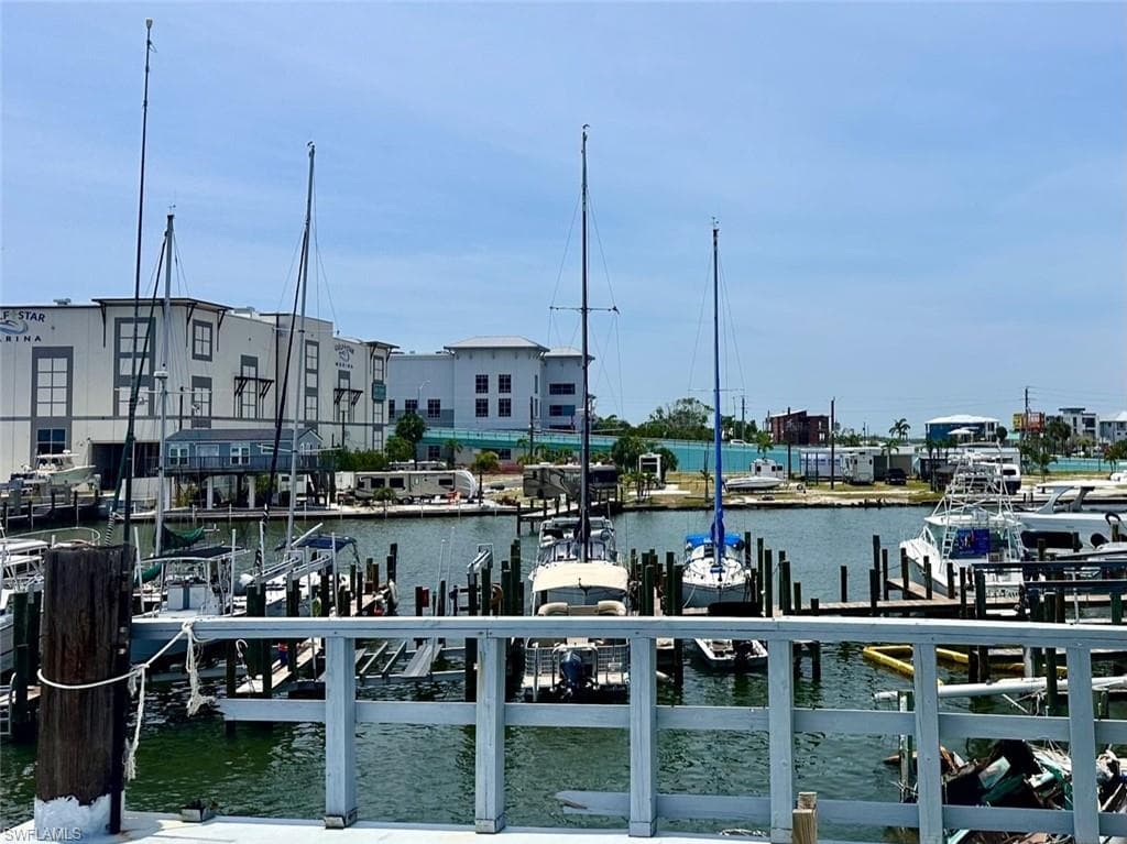 1138 Main ST FORT MYERS BEACH, FL 33931