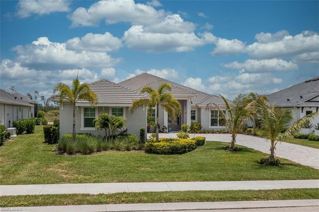 17331 Blue Sapphir Dr. FORT MYERS, FL 33913