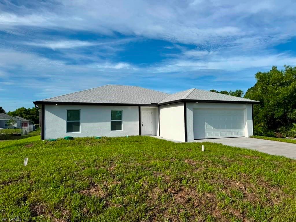 3707 32nd ST SW LEHIGH ACRES, FL 33976