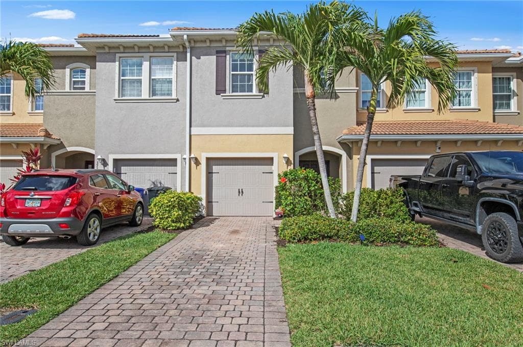 3768 Tilbor CIR FORT MYERS, FL 33916
