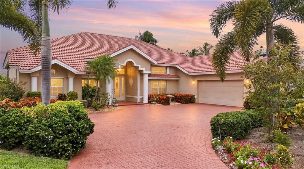 11811 Longshore WAY E NAPLES, FL 34119