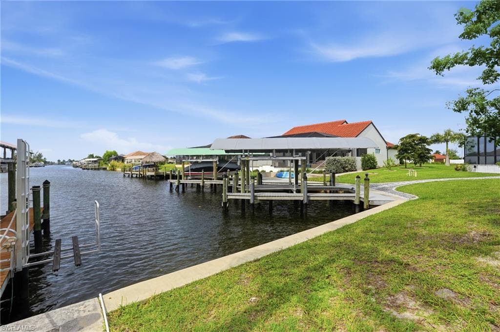 3728 Yucatan PKWY CAPE CORAL, FL 33993