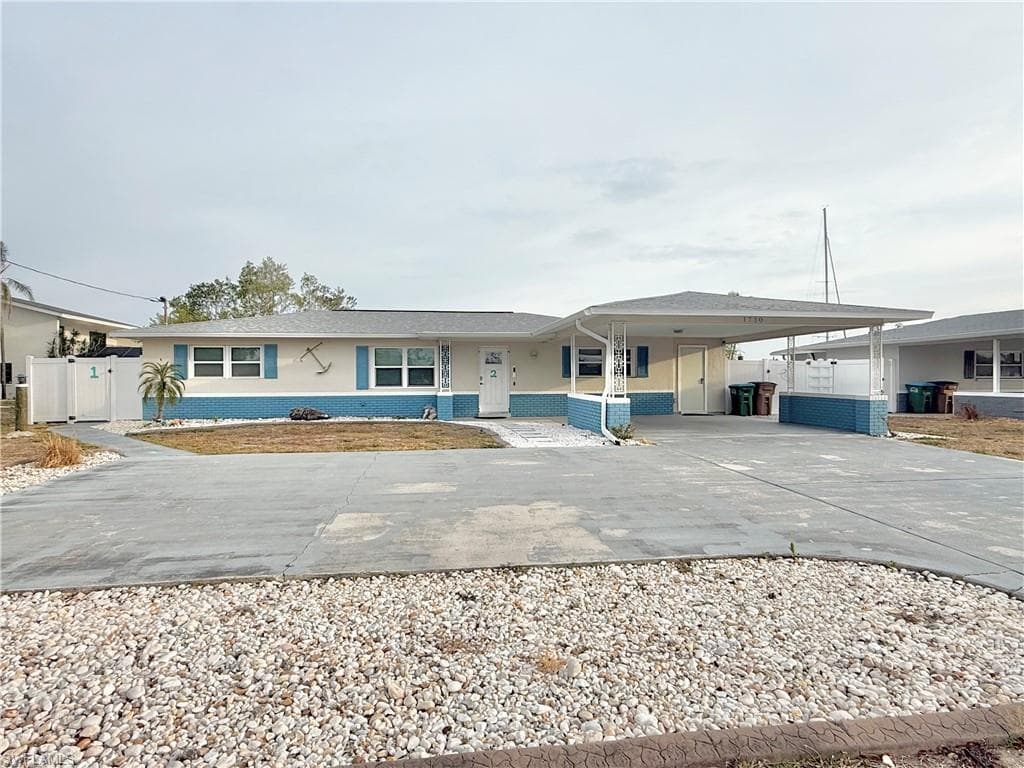 1726 Bikini CT R CAPE CORAL, FL 33904