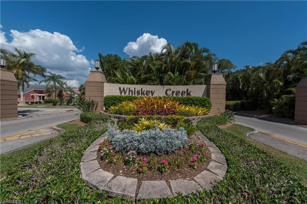 5585 Hamlet LN FORT MYERS, FL 33919