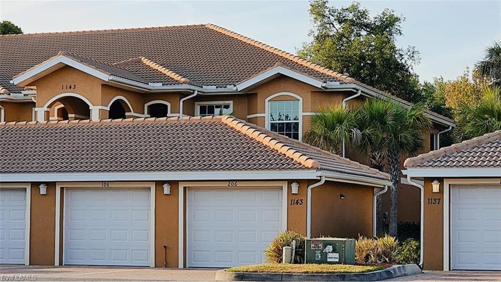 1137 Winding Pines CIR 203 CAPE CORAL, FL 33909