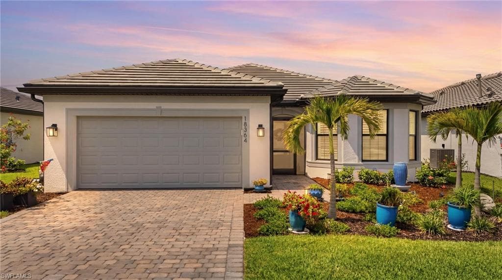 18364 Ridgeline DR ESTERO, FL 33928