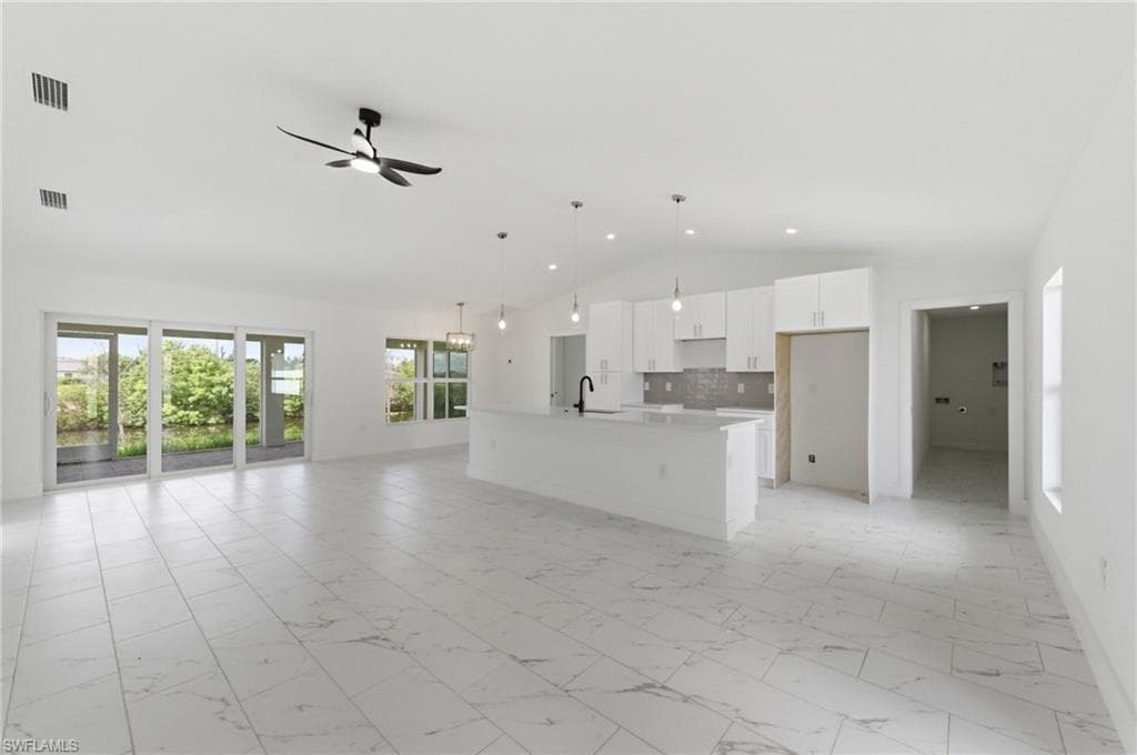 10 NW 20th ST CAPE CORAL, FL 33993