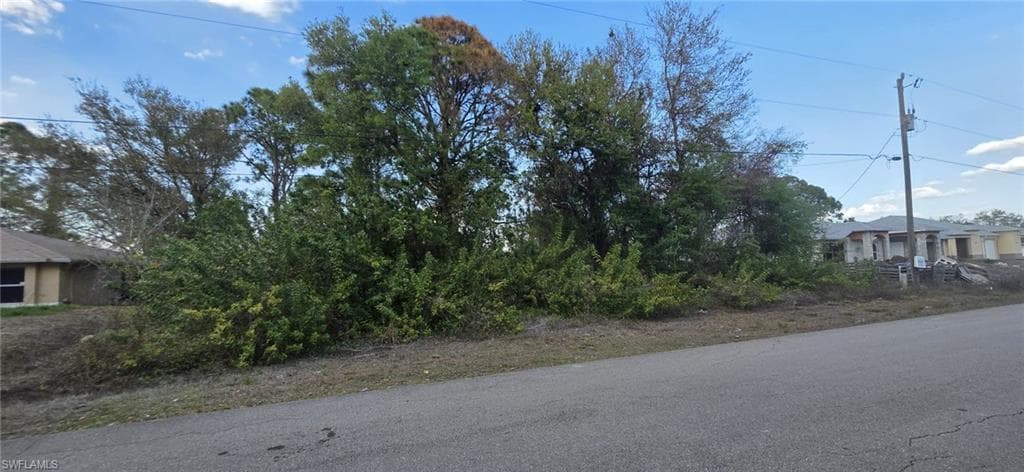 4640 15th ST SW LEHIGH ACRES, FL 33973