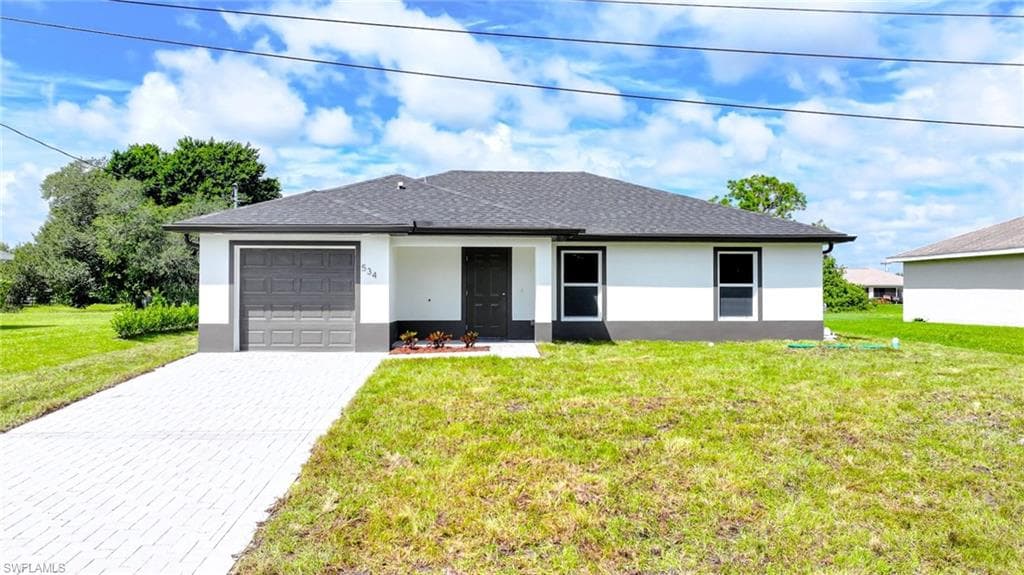 616 Chemstrand ST E LEHIGH ACRES, FL 33974