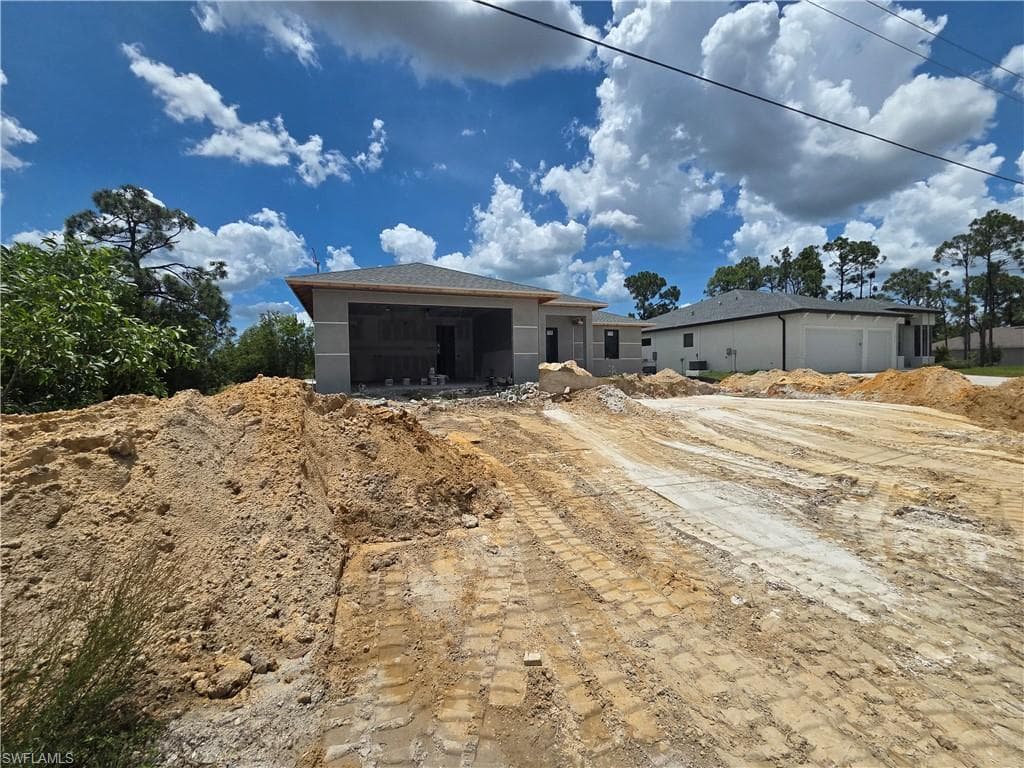 2834 NW 28th AVE CAPE CORAL, FL 33993