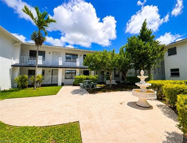 3817 Del Prado BLVD S CAPE CORAL, FL 33904