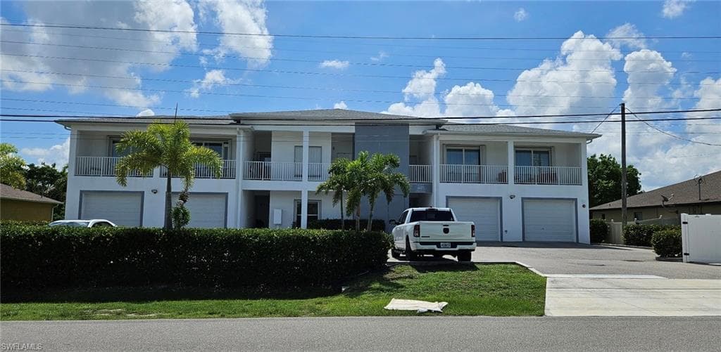 4425 SW Santa Barbara PL CAPE CORAL, FL 33914