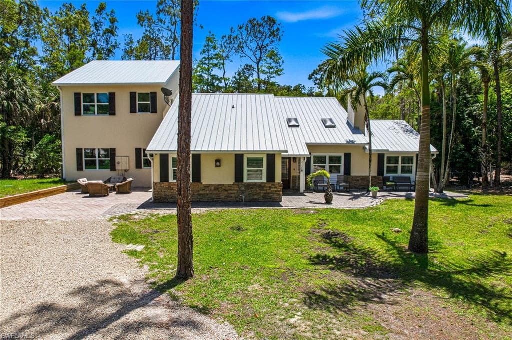 4120 3rd AVE NW NAPLES, FL 34119