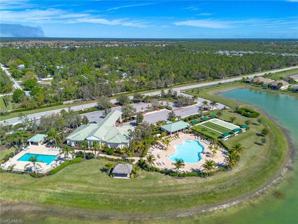3860 Crosswater DR NORTH FORT MYERS, FL 33917