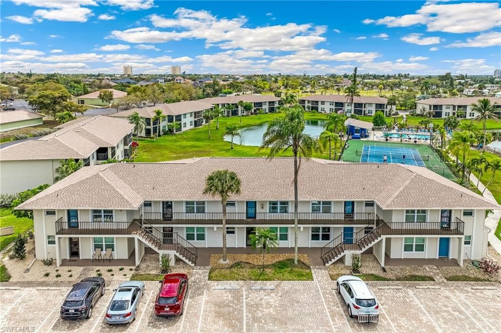 16007 Davis RD 511 FORT MYERS, FL 33908