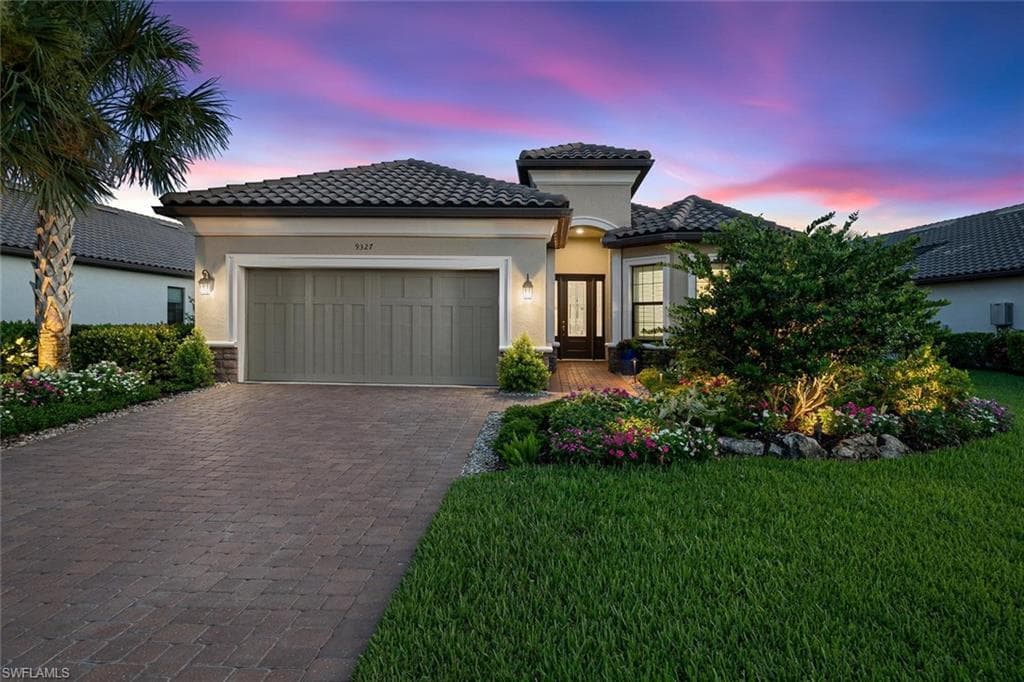 9327 Esplanade BLVD NAPLES, FL 34119