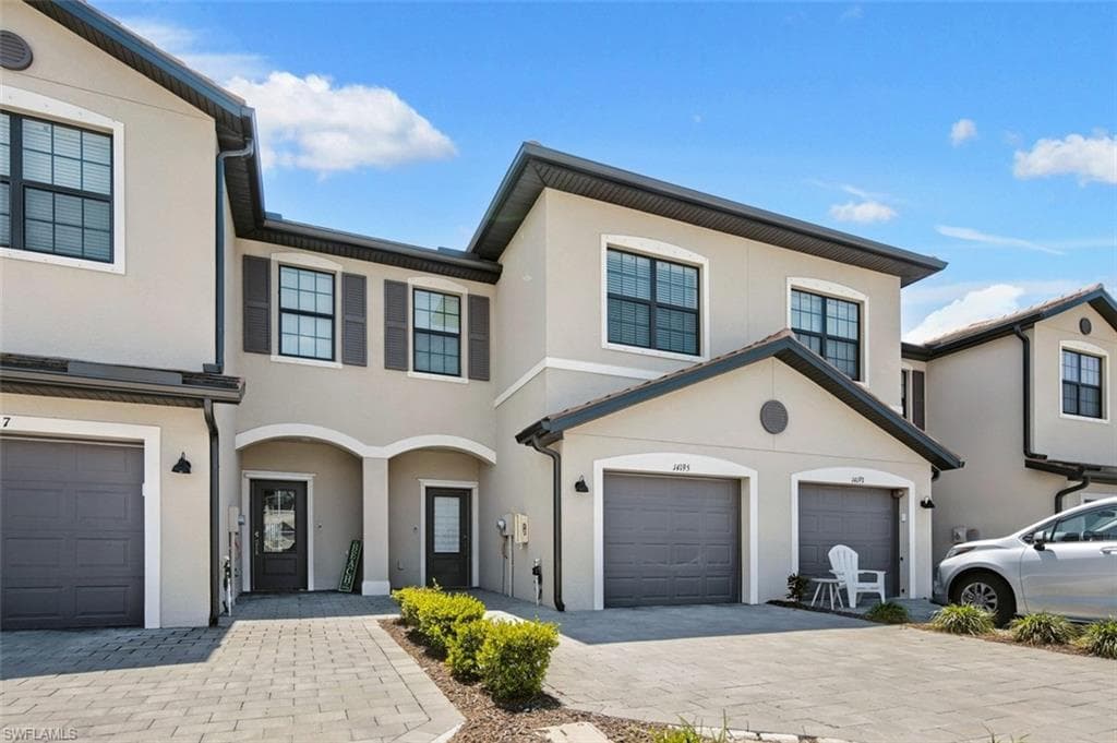 14195 Pine Lodge LN FORT MYERS, FL 33913