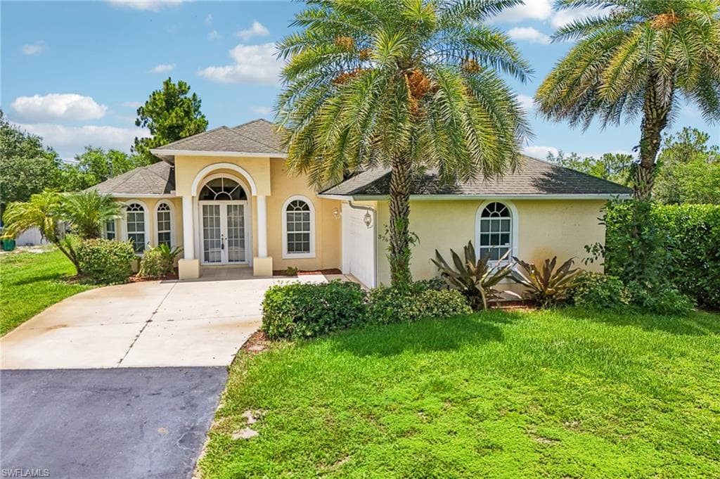 3761 35th AVE NE NAPLES, FL 34120