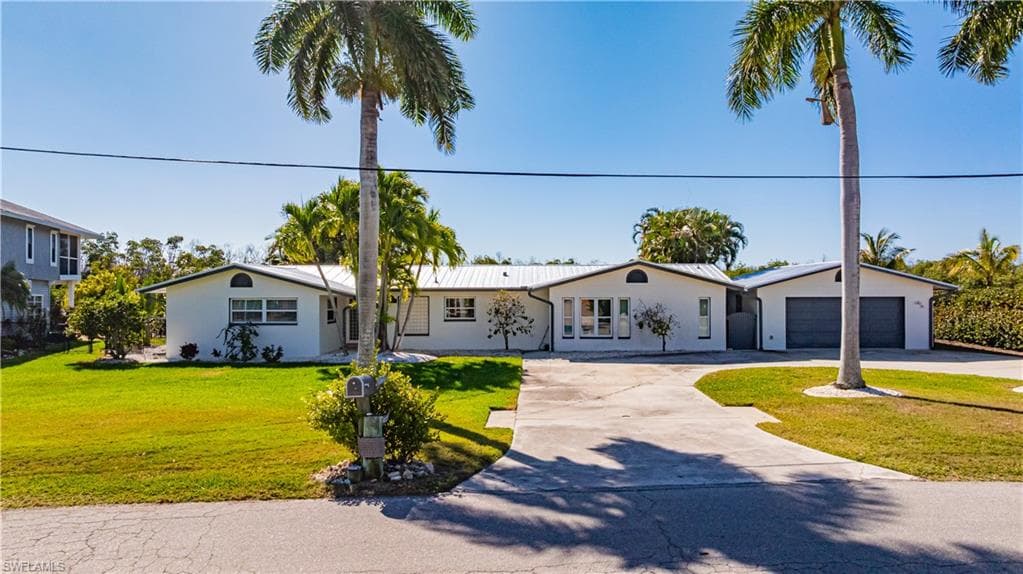 2579 Eighth AVE ST. JAMES CITY, FL 33956