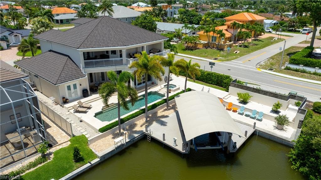 494 Seabee AVE NAPLES, FL 34108