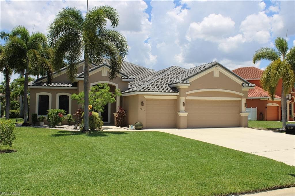 9947 Via San Marco LOOP FORT MYERS, FL 33905